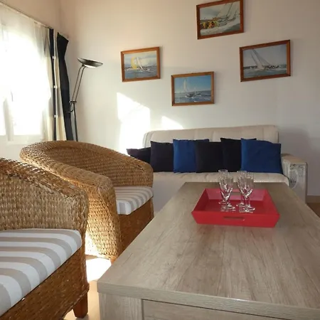 Maison Conviviale Pres Et Foret, Parking La Barre-de-Monts