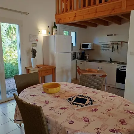 Maison Conviviale Pres Et Foret, Parking Ferienhaus
